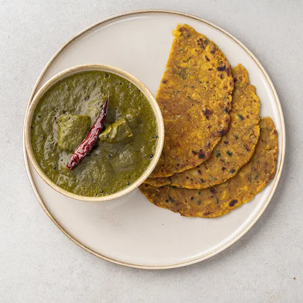 Saag Wala Murgh With Maki Ka Roti